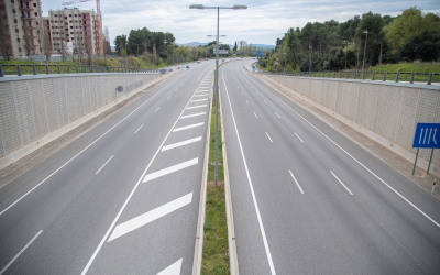 El nou decret aprovar diumenge només permet activitats econòmiques essencials | Roger Benet